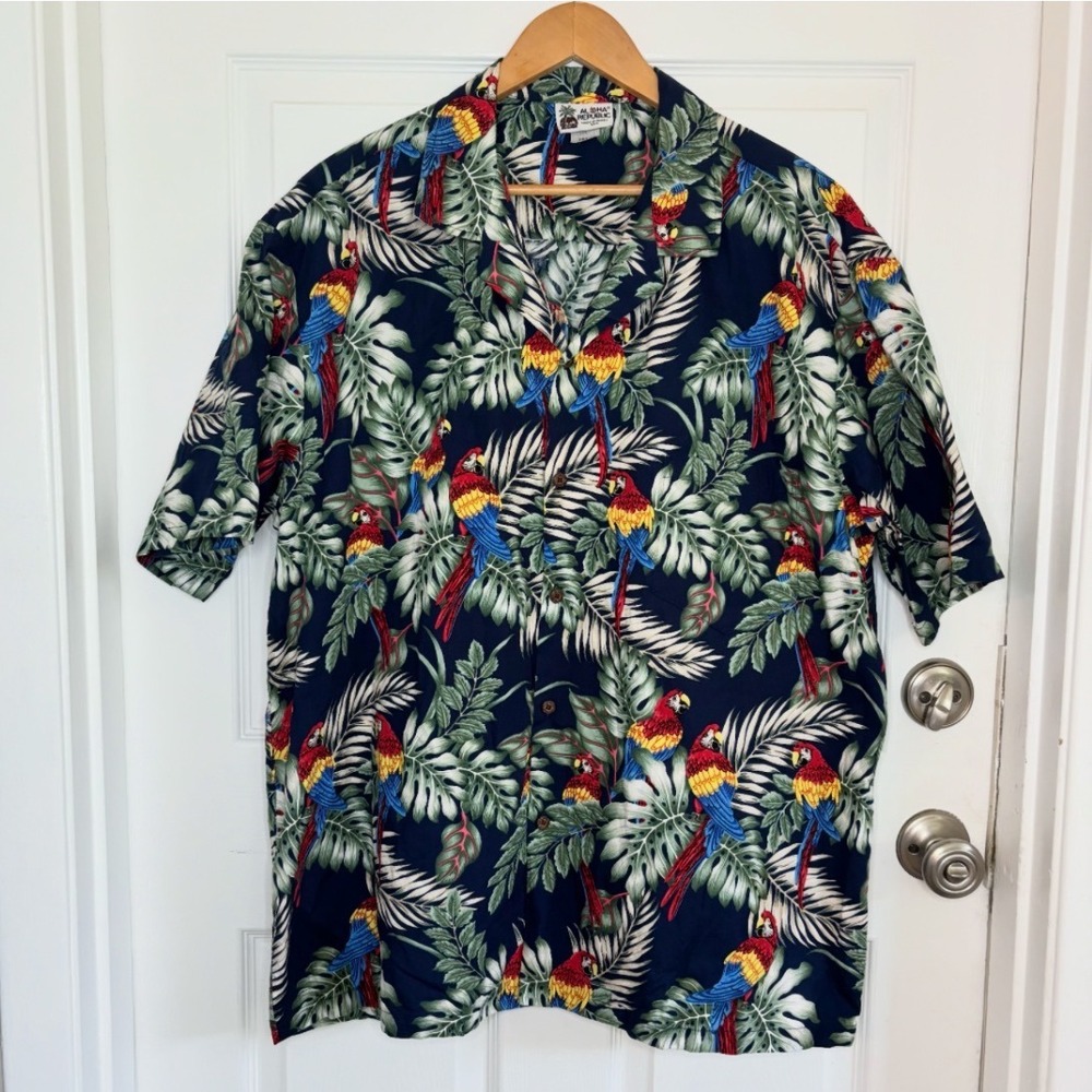 Aloha Republic Hawaiian Shirt Mens 2XL Navy Blue Excellent Parrot Tropical Print